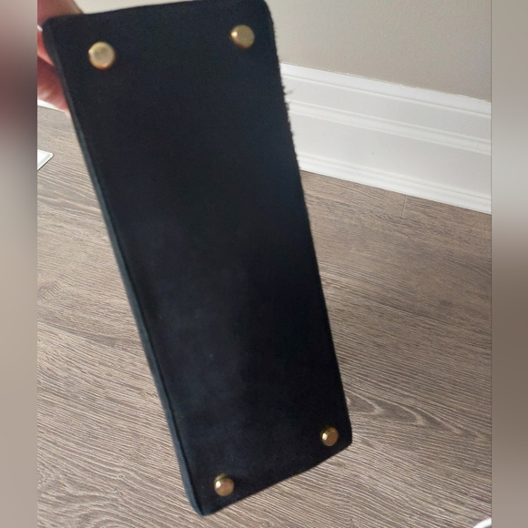 Salvatore Ferragamo Vara bow black suede bag. Top handle bag plus crossbody bag - Picture 9 of 13